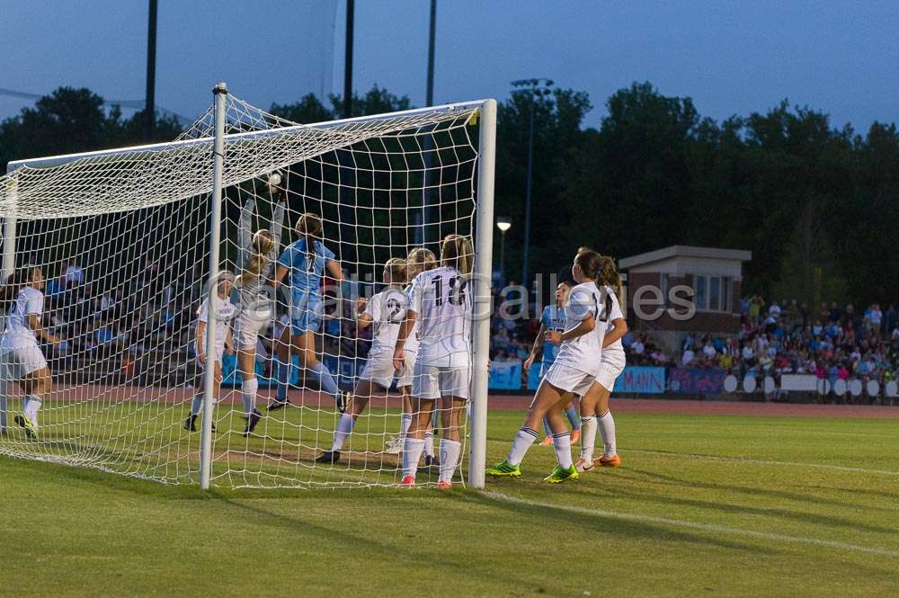 Girls Soccer vs JL Mann 420.jpg